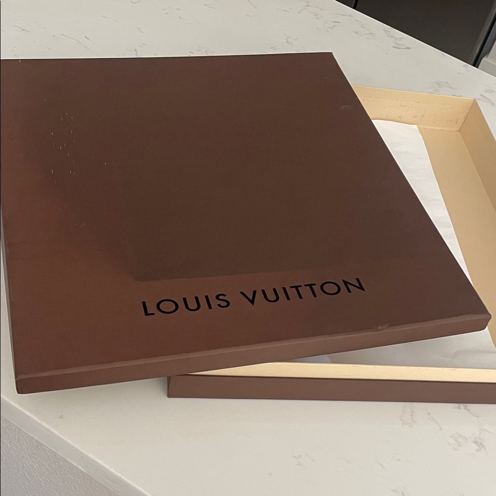 Louis Vuitton Dark Brown Gift Box
